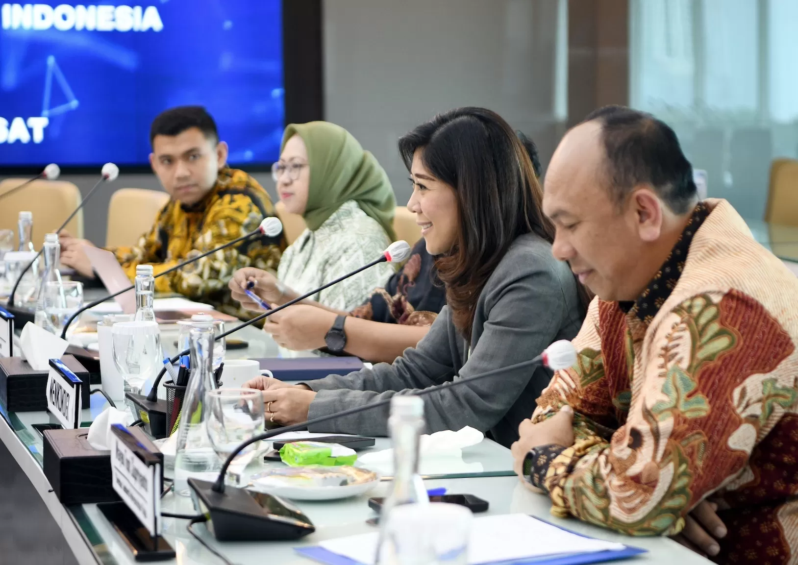 Pemerintah Siapkan Internet 100 Mbps untuk Sekolah-Puskesmas